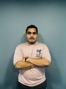 Viral Thakkar: The Creative Spark Lighting Up Social Media at Monkey Ads