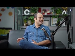 Power of Digital Content: Hook Strategies & Cringe Content in Marketing.